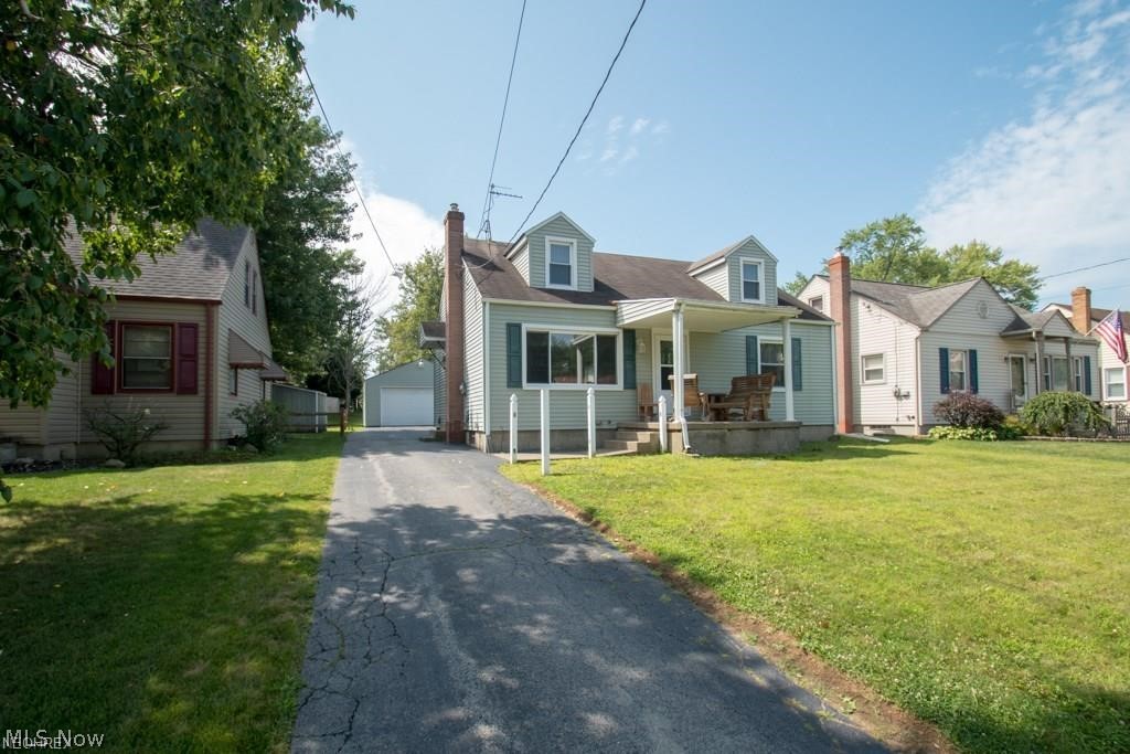 61600 Brownlee Woods - Residential