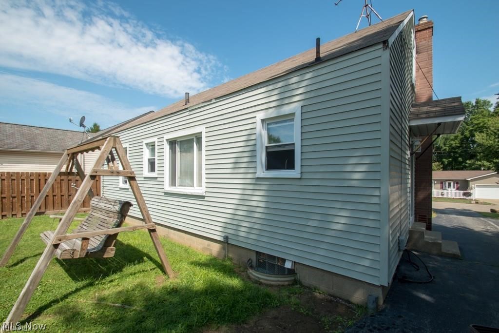 61600 Brownlee Woods - Residential