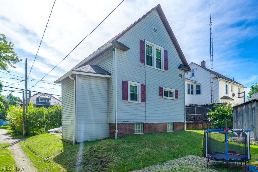 Photo of 226 South Street, Alliance, OH 44601 (MLS # 5210161)