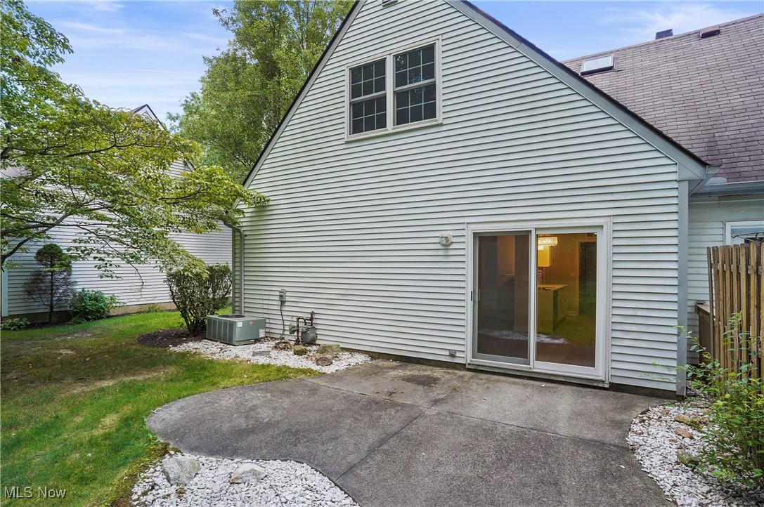 Tinkers Lane Condo - Residential