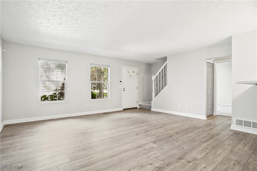 Tinkers Lane Condo - Residential