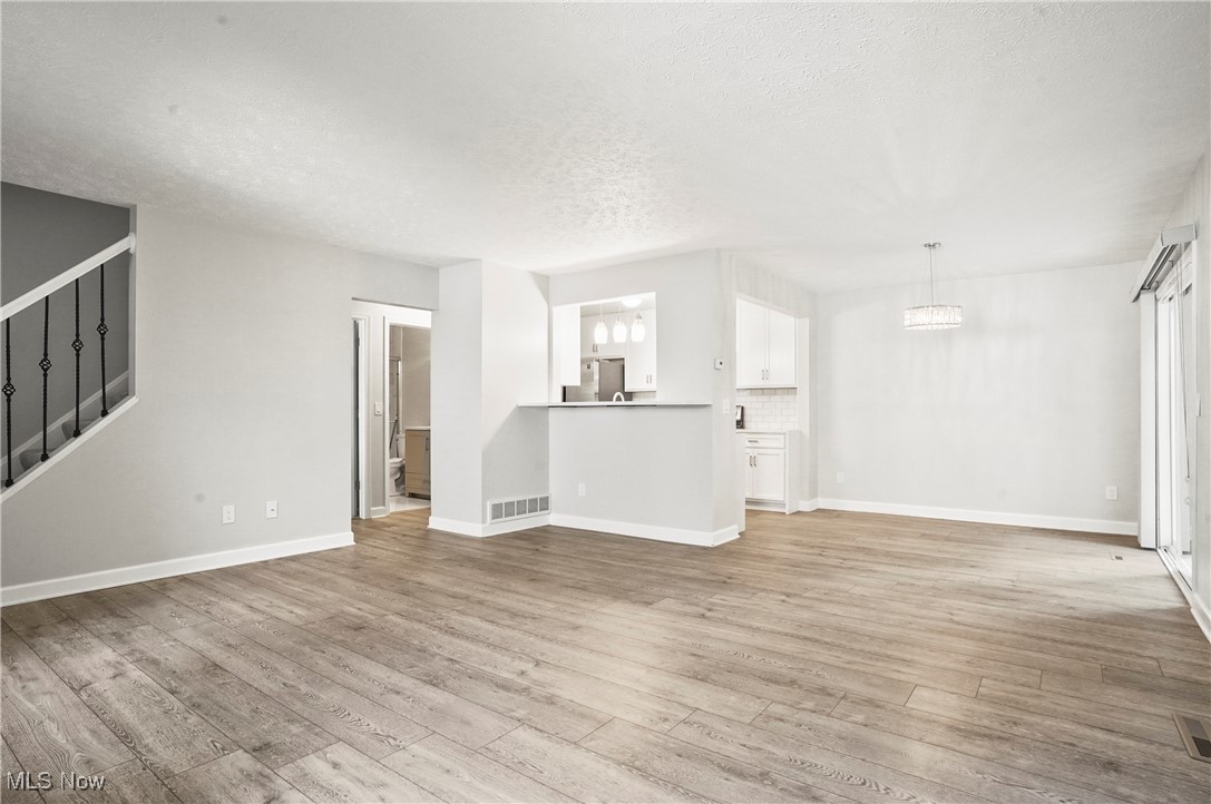 Tinkers Lane Condo - Residential