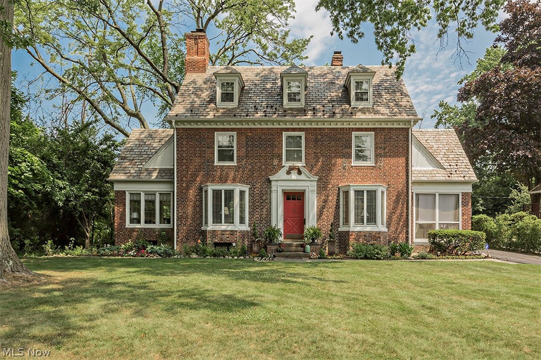 Meticulously maintained gorgeous colonial single family home in one of the most desirable neighborhoods in Cleveland Heights. Architectural excellence throughout and gorgeous hardwood floors- no detail has been overlooked. The owners have taken great care in updating the property - new main waterline, recent masonry renovations, newer updates to bathrooms. A great location in the historic section. Beautiful mature landscaping near Shaker Lakes, hospitals, museums, and restaurants. This home is a gem and will go quickly!