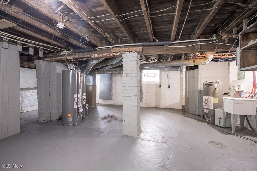 Beingg M Hicks Glenville - Residential Income