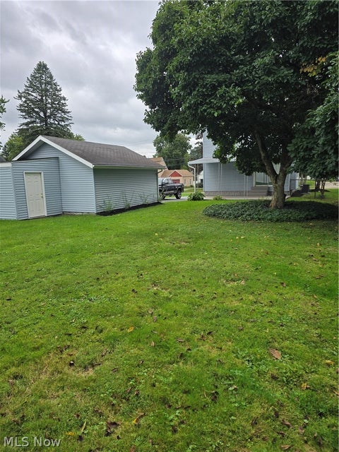 Tiny photo for 264 5th Street NE, Barberton, OH 44203 (MLS # 5257219)