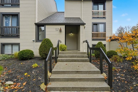 Photo for 6310 Greenwood Parkway 301