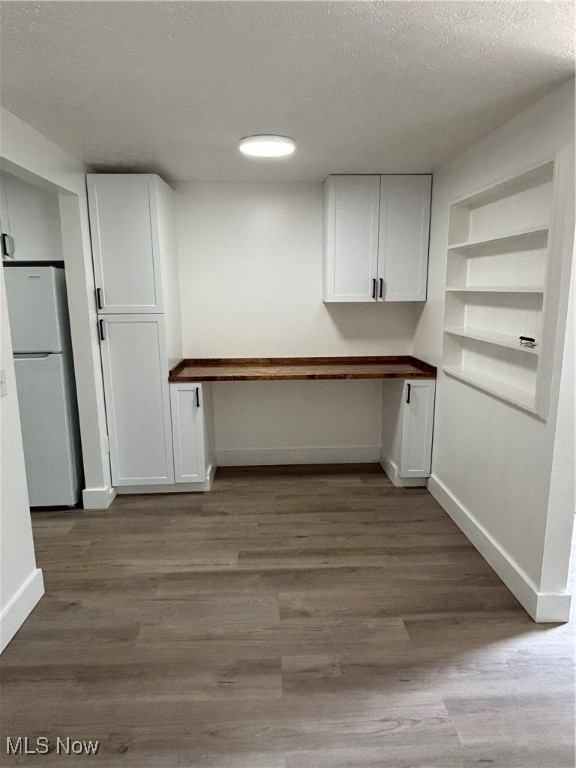 216 Moore Road 1K