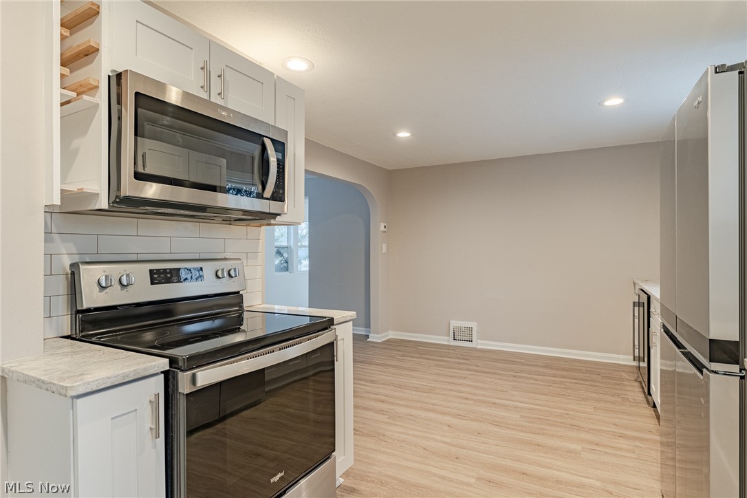 Ravinson Realty Cos Noble Park - Residential