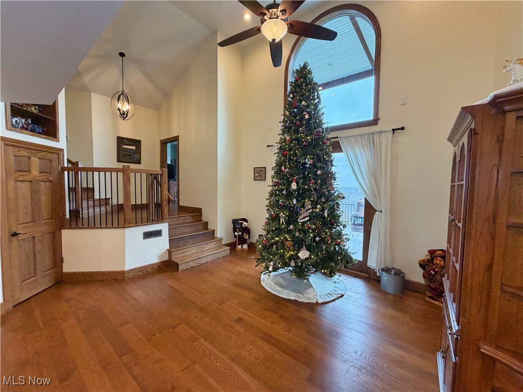 Skyview Manor - Residential