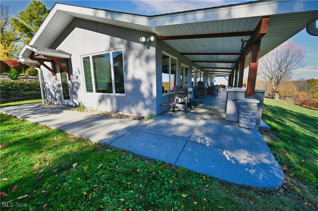 Skyview Manor - Residential