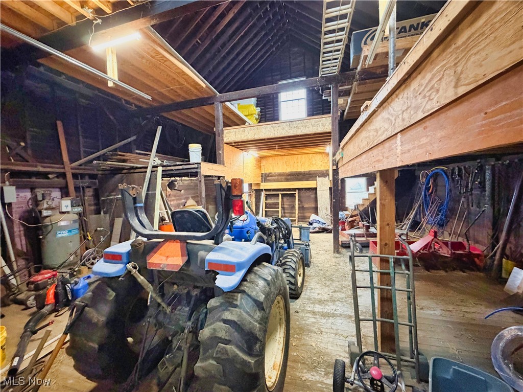 Skyview Manor - Residential