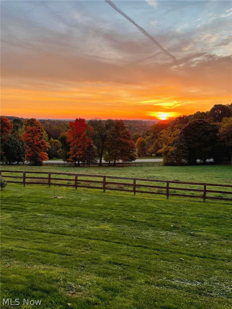 Skyview Manor - Residential