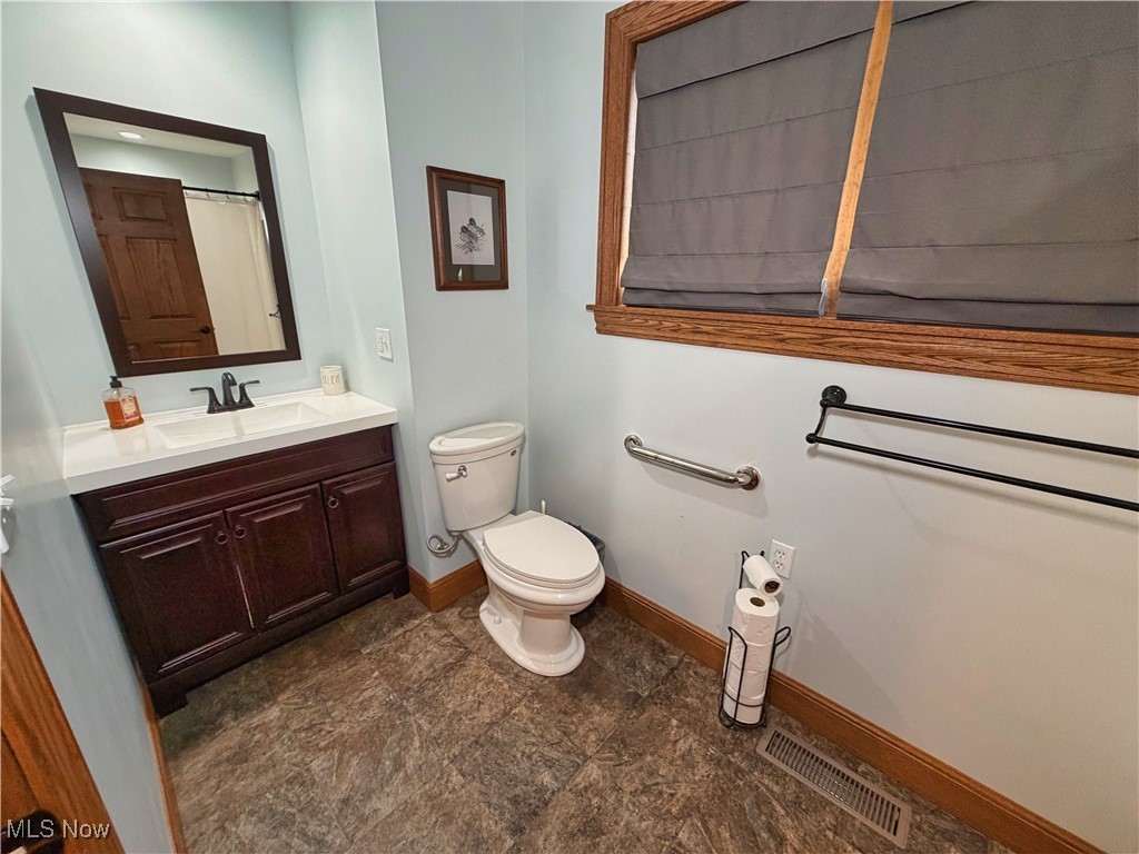 Skyview Manor - Residential