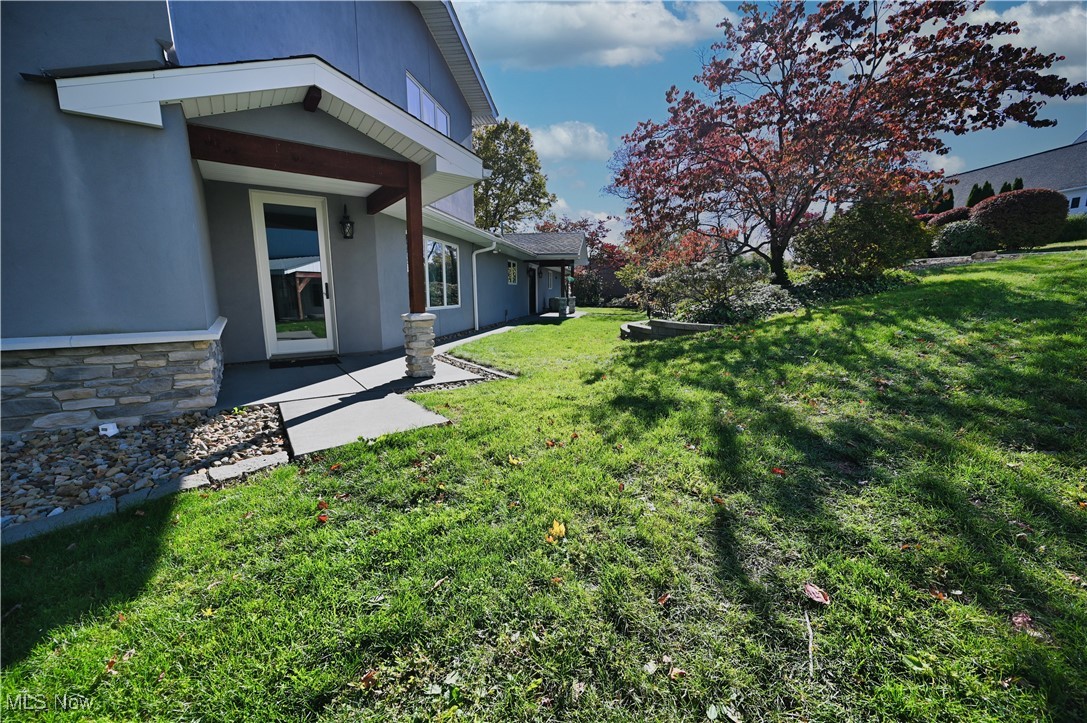 Skyview Manor - Residential