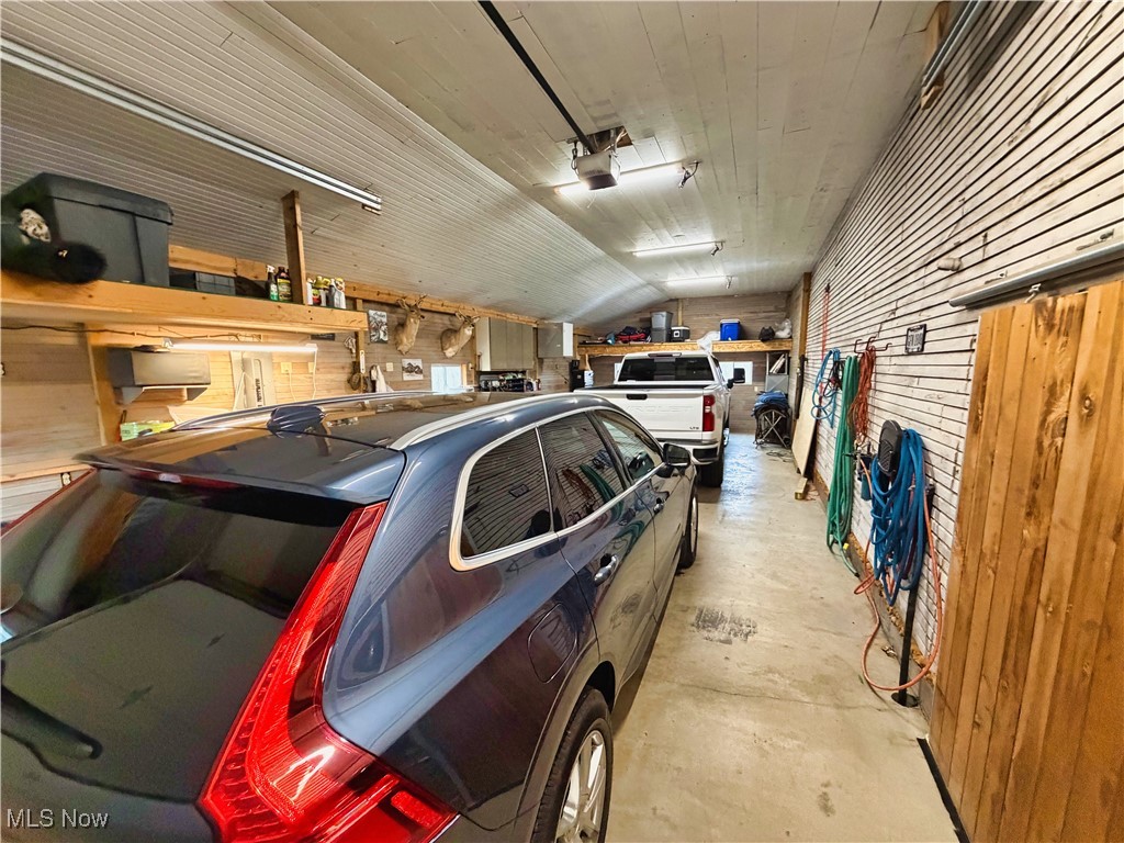 Skyview Manor - Residential