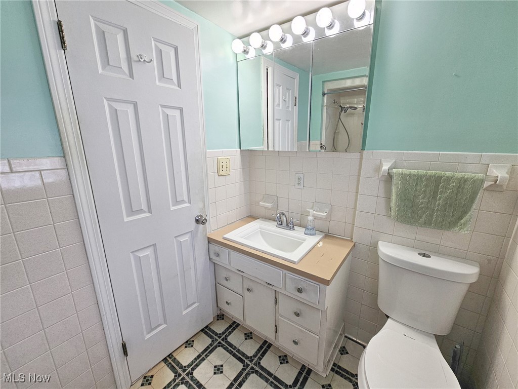 East Youngstown Land & Improve - Residential