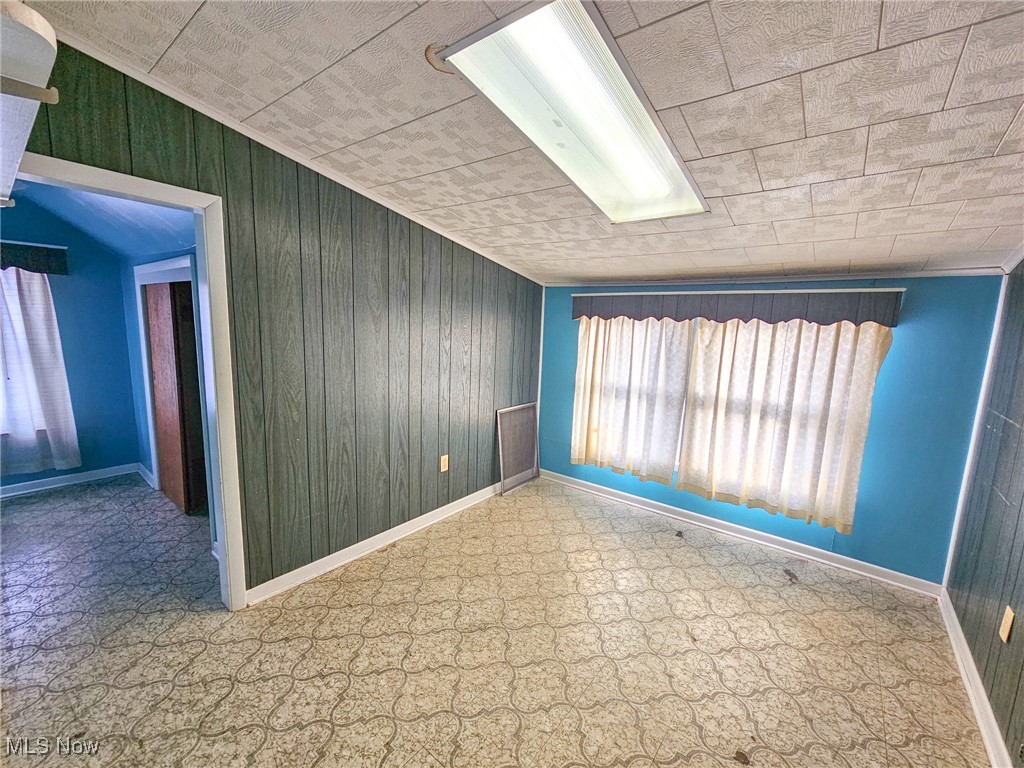 East Youngstown Land & Improve - Residential