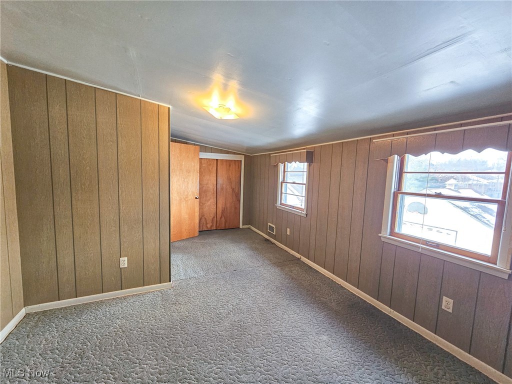 East Youngstown Land & Improve - Residential