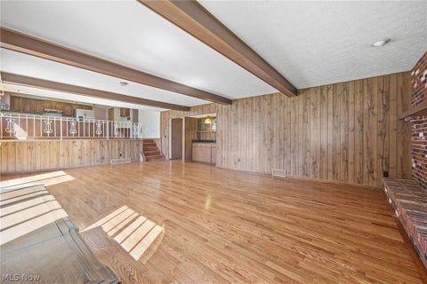 Tiny photo for 15559 Cottonwood Oval, Middleburg Heights, OH 44130 (MLS # 5254353)