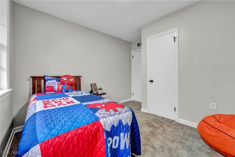 Tiny photo for 985 Clement Street, Akron, OH 44306 (MLS # 5180144)