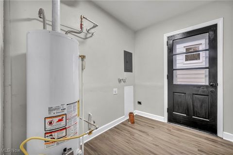 Tiny photo for 985 Clement Street, Akron, OH 44306 (MLS # 5180144)