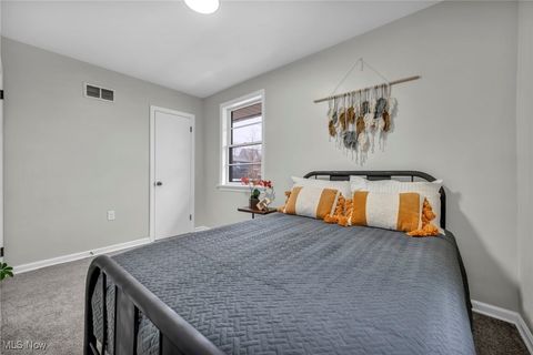 Tiny photo for 985 Clement Street, Akron, OH 44306 (MLS # 5180144)