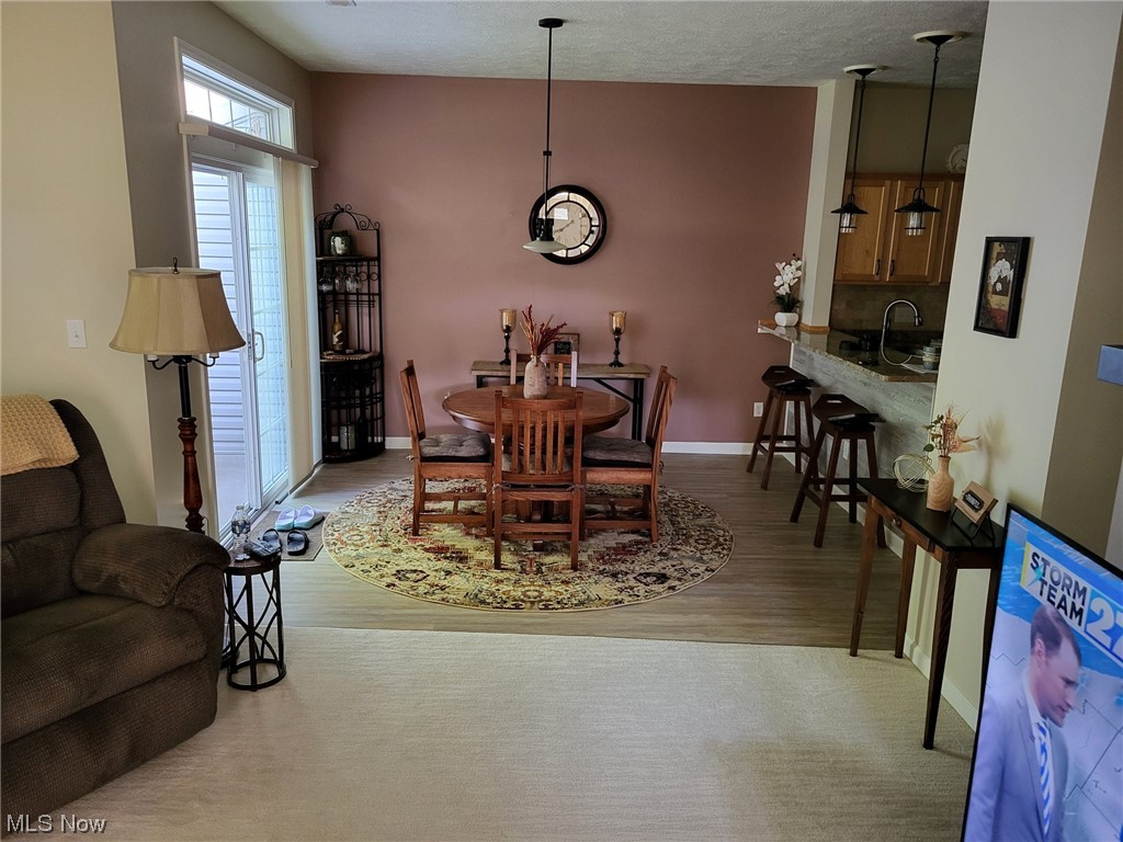 Clingan Xing Condo - Residential