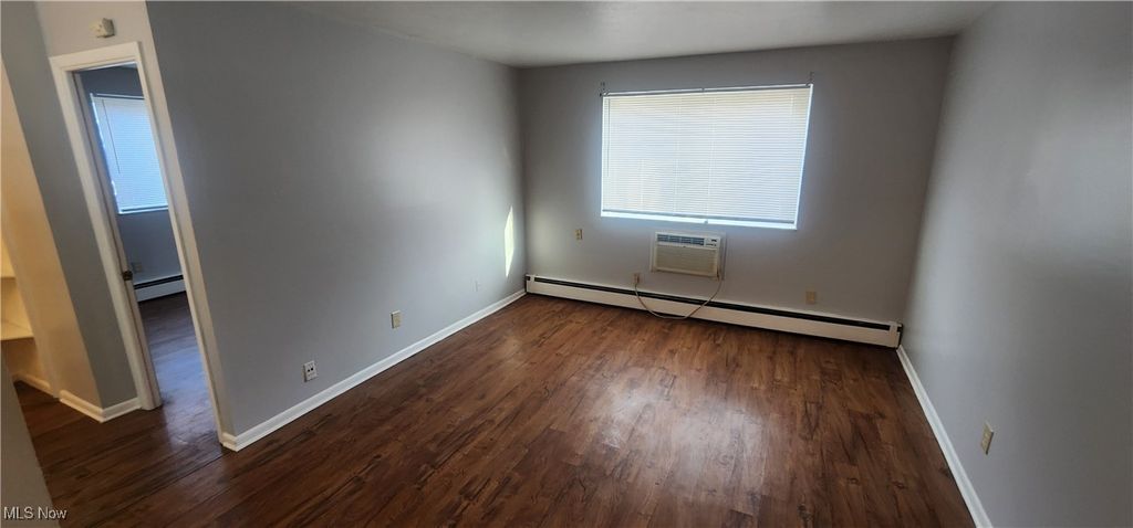 Photo of 12810 Detroit Avenue #10, Lakewood, OH 44107 (MLS # 5182127)