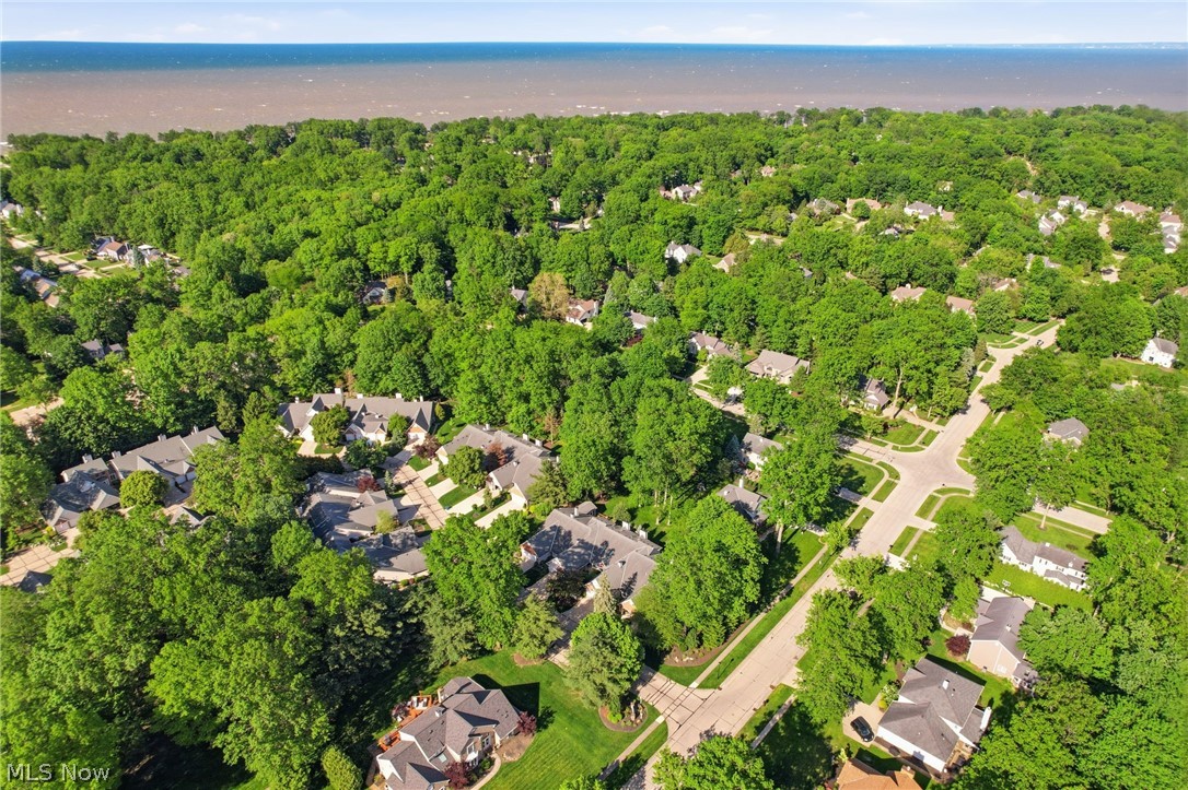 Westwinds II - Residential