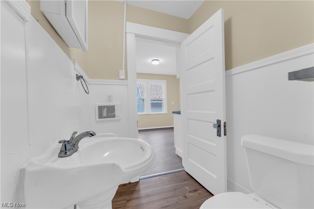 H Clark Fords Sub - Residential Lease