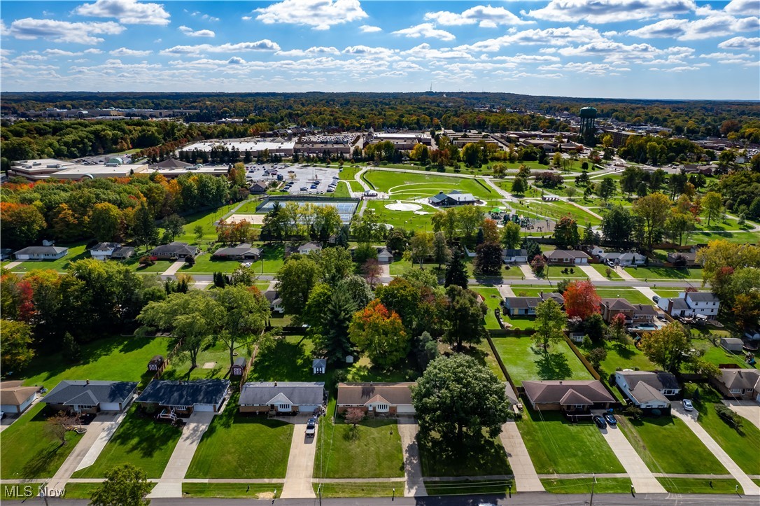 18341 Bonnie Lane, Strongsville, Ohio image 40