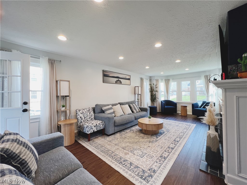 Baldwin Sl - Residential