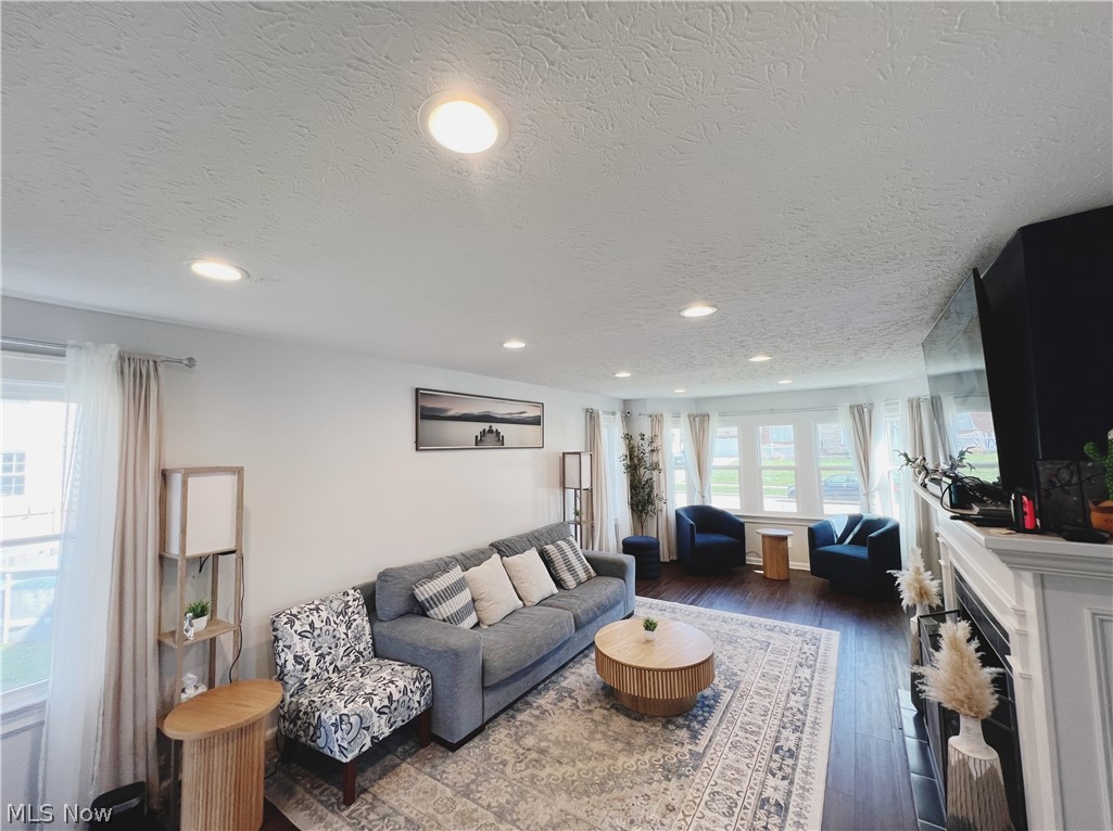 Baldwin Sl - Residential