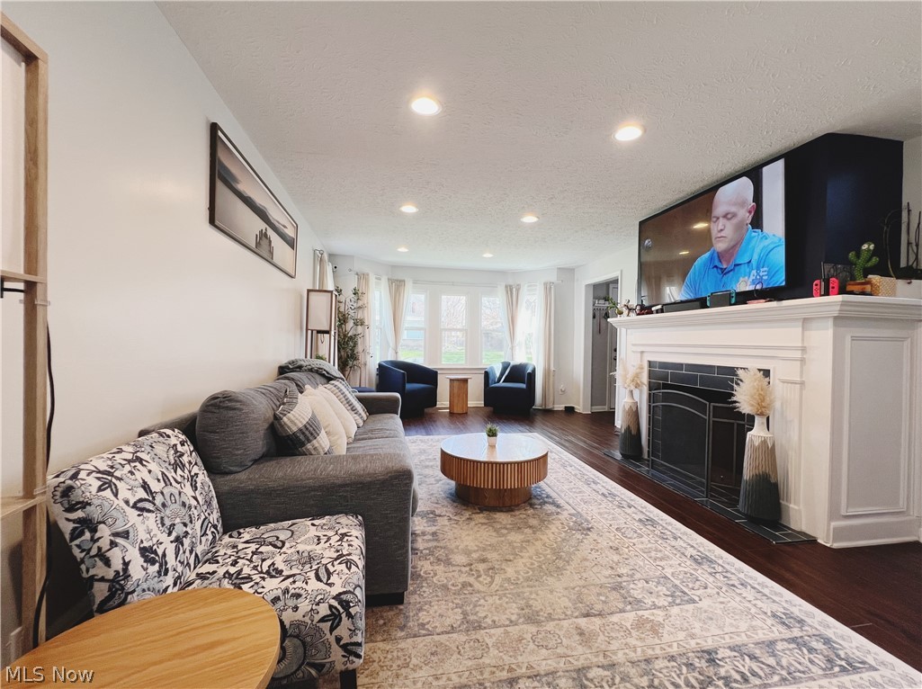 Baldwin Sl - Residential