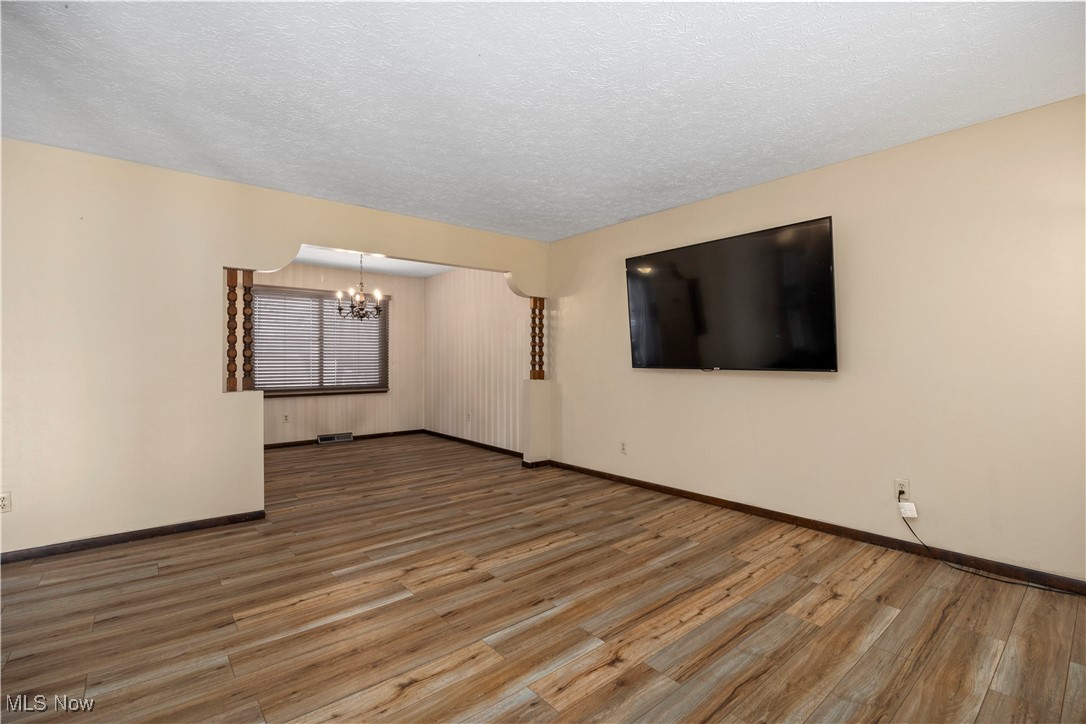 Valley Forest 06 - Residential