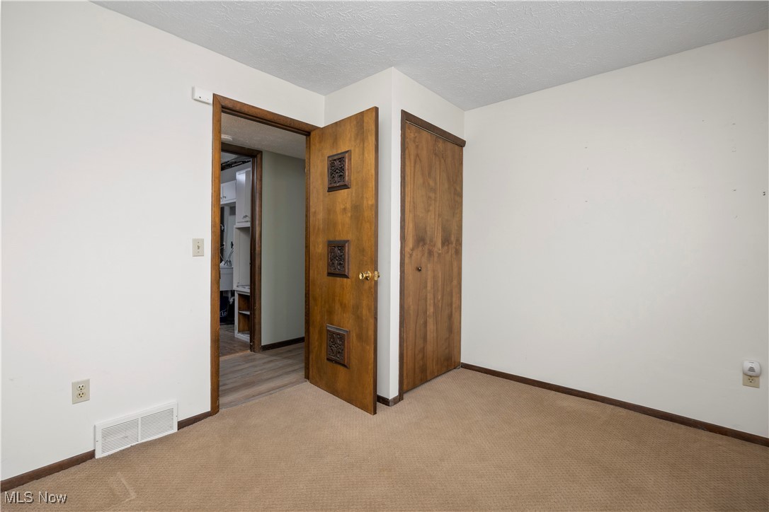 Valley Forest 06 - Residential