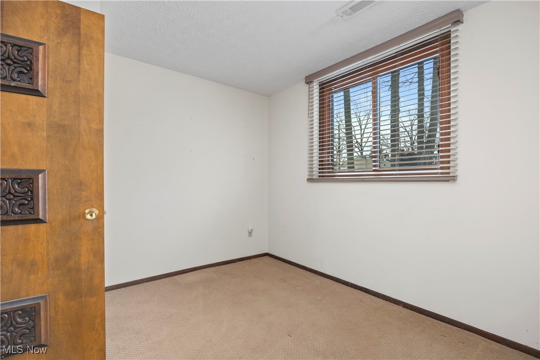 Valley Forest 06 - Residential