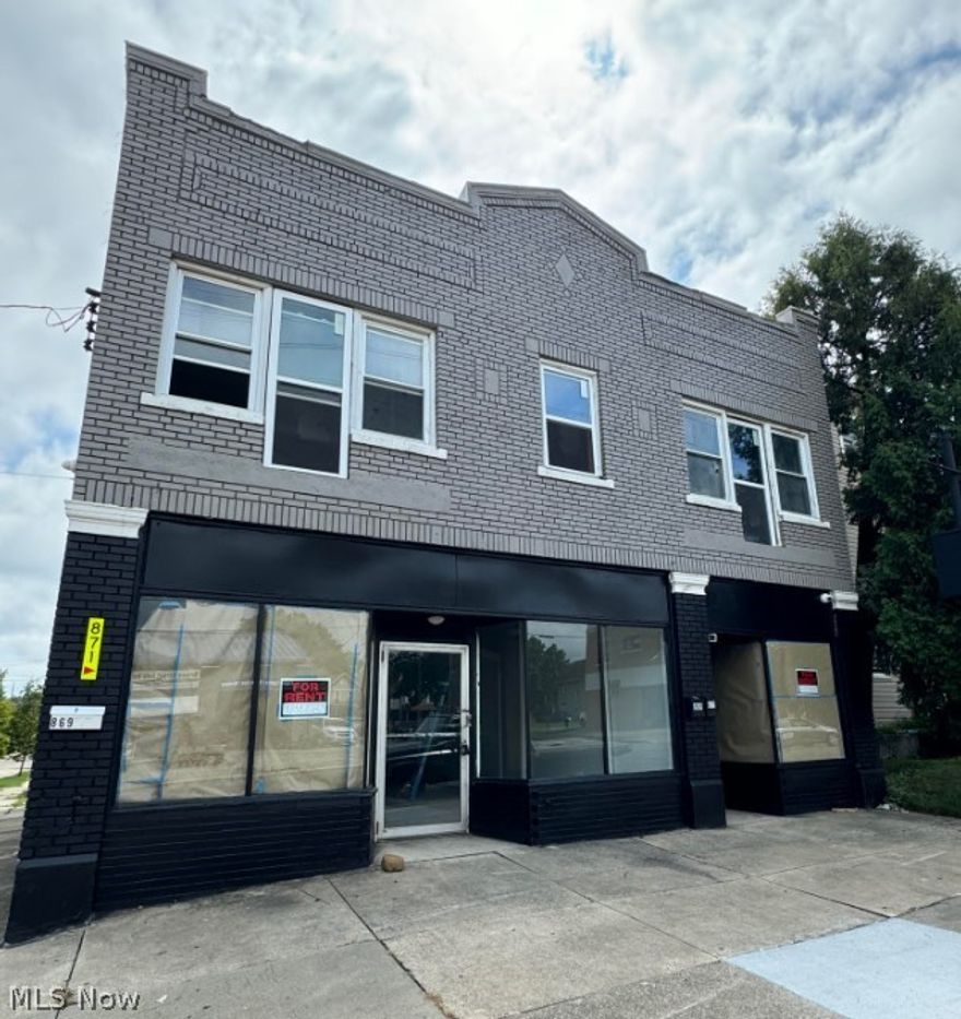 871 Brown St Akron, OH 44311 is a 1,550square feet commercial retail space ready for your business to be a success from this recent building renovation including a roof replacement, storefront glass, doors, flooring LVP plank with paint and air conditioning, remodeled bathroom and more, you just need to sign a 12 month or longer lease and move right in! Traffic count per day at last count was 6,400 per AMATS Website. This is a large open space with room for you to set up your product your way for a successful client experience. There is storage, a bathroom and a basement level can be available for additional storage or inventory as a cost based on needs. Tenant will be responsible for utilities and must sign a 12 month minimum lease but can sign longer leases as well..