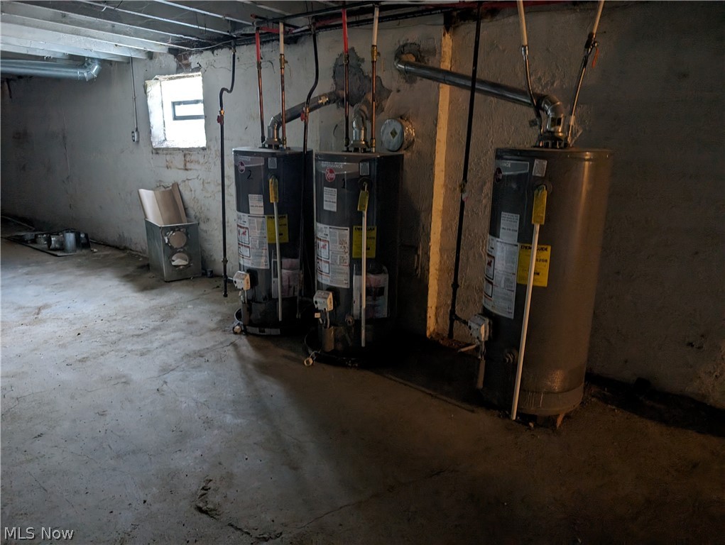 William T & Bessie Voris Sawye - Commercial Lease