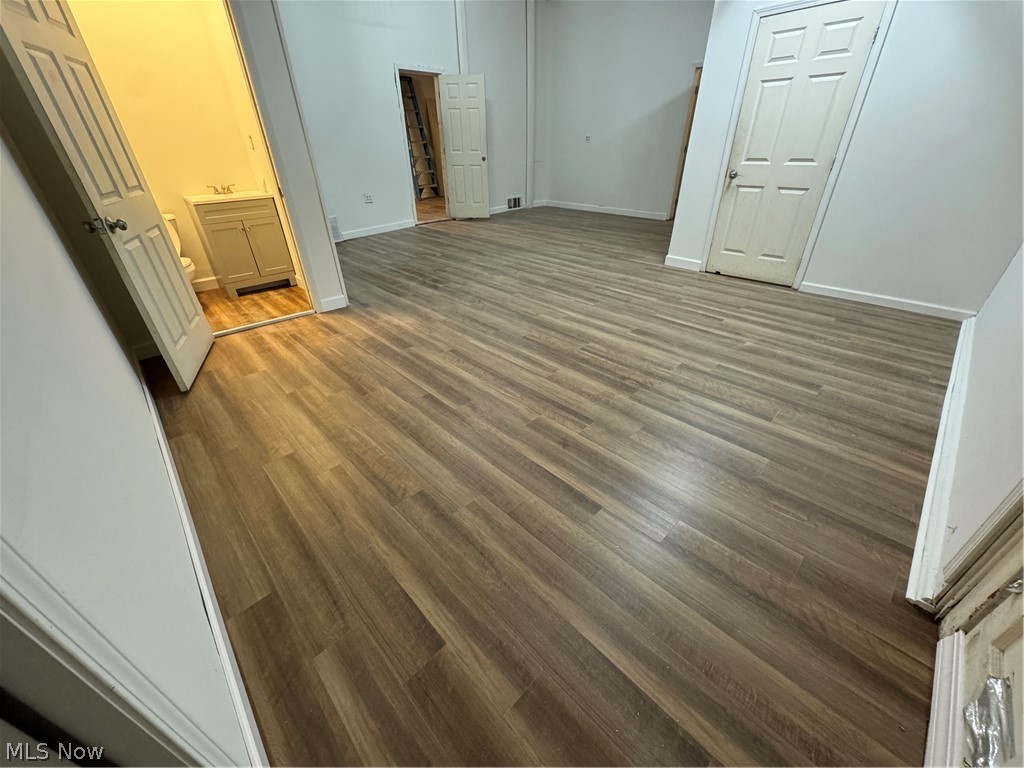 William T & Bessie Voris Sawye - Commercial Lease