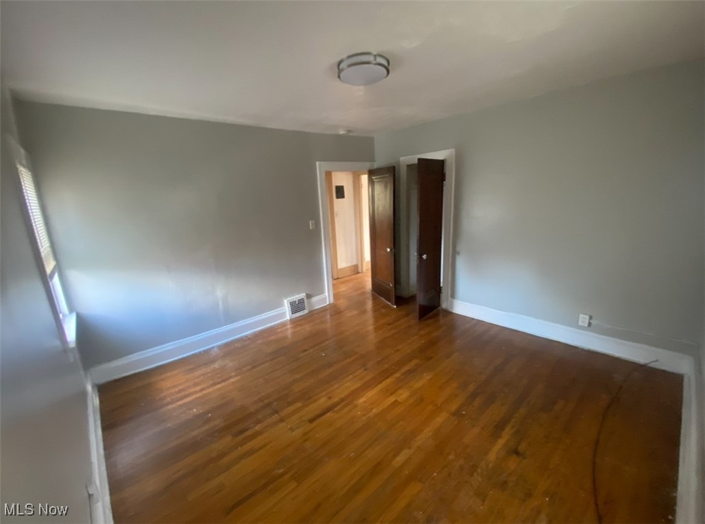 15709 Halliday Avenue