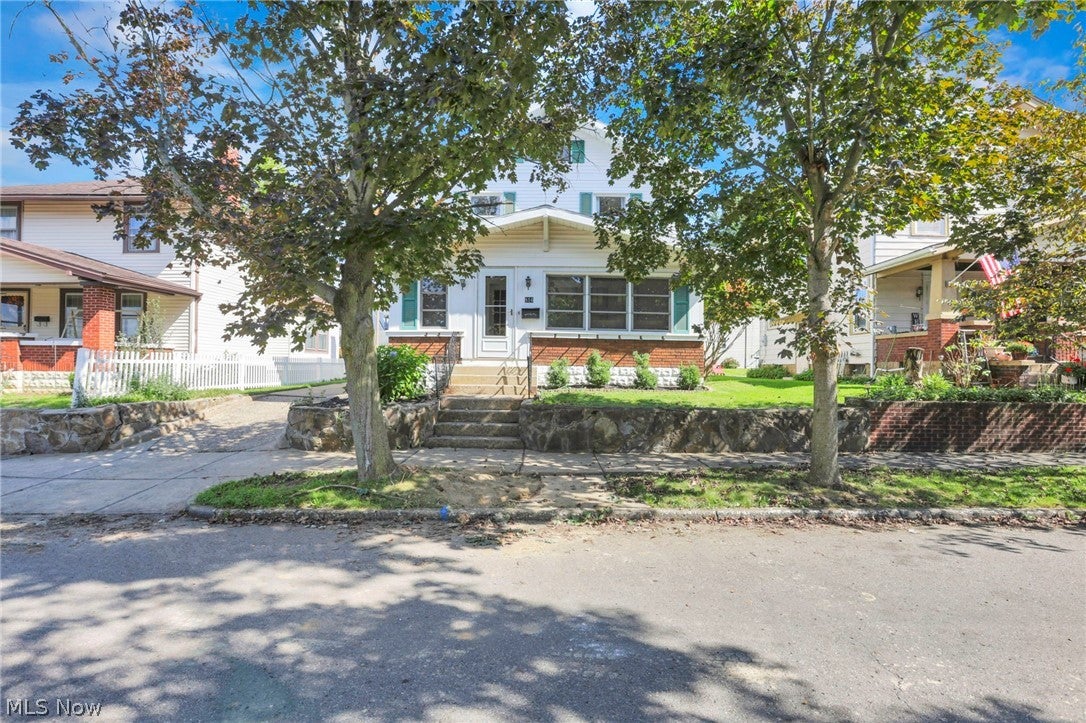 816 N 12th Street