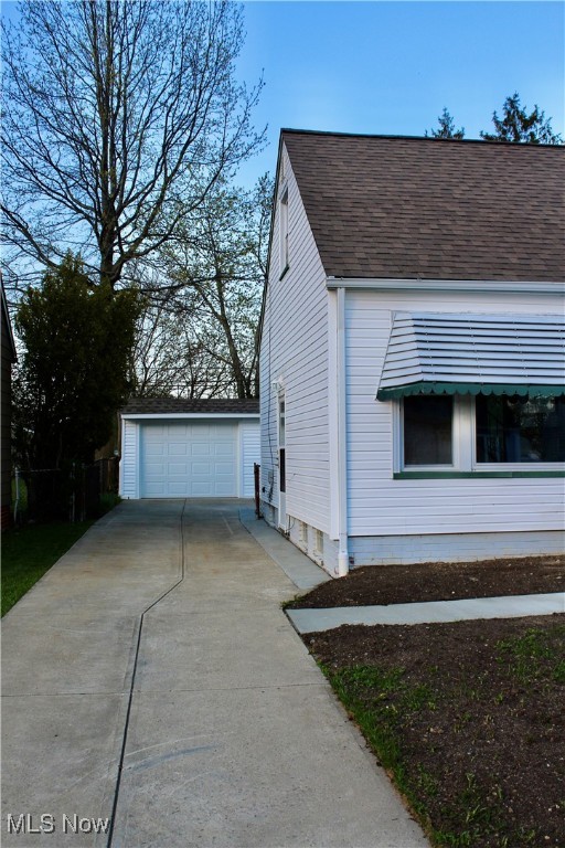 355 E 308th Street, Willowick, Ohio image 3