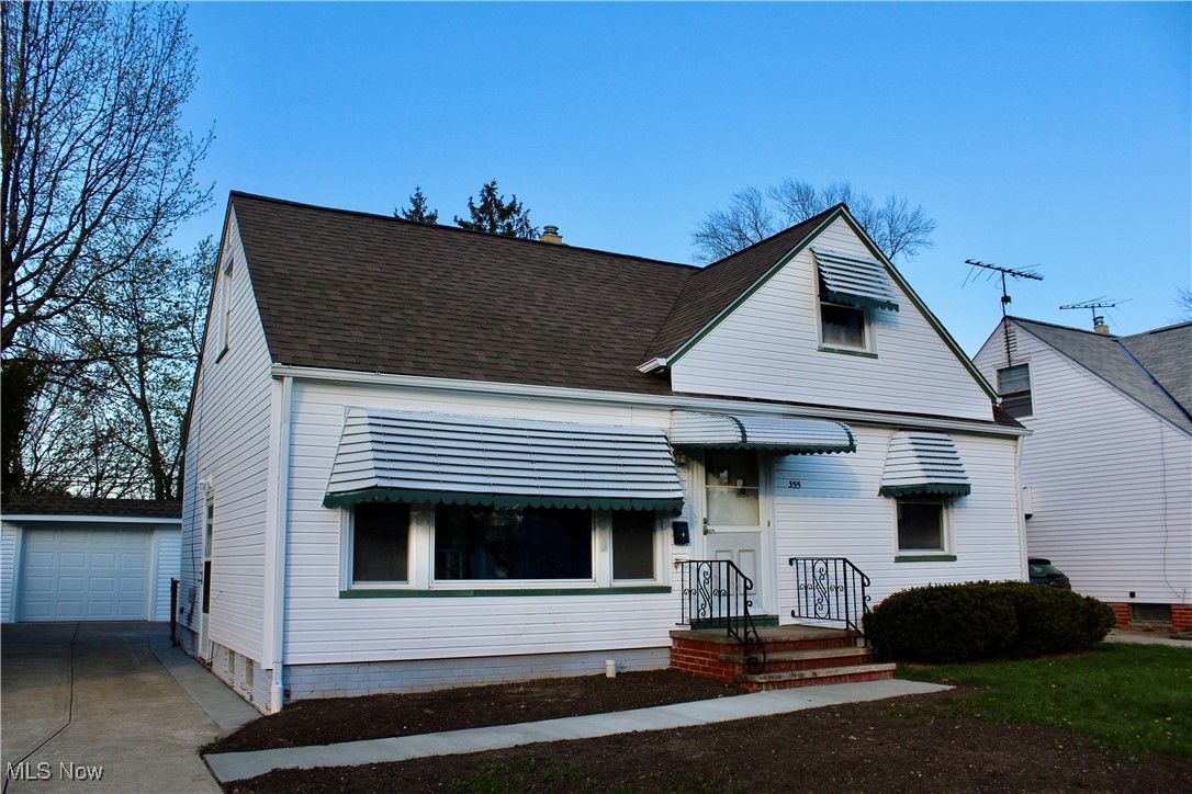 355 E 308th Street, Willowick, Ohio image 2