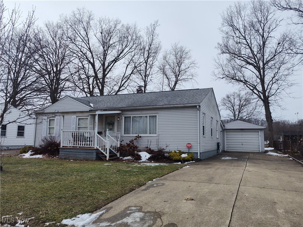 1427 Gladding Avenue, Ashtabula, Ohio image 2