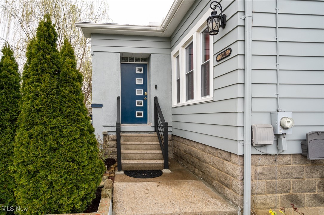160 Cooper Foster Park Road, Lorain, Ohio image 32