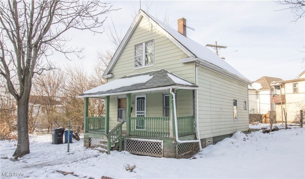 Photo of 11321 Mount Carmel Road, Cleveland, OH 44104 (MLS # 5176297)