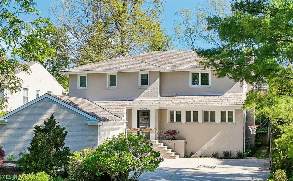 Photo of 21099 Shelburne Road, Shaker Heights, OH 44122 (MLS # 5208861)