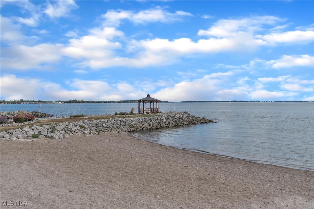 Marblehead Estates & Yacht Club - Land