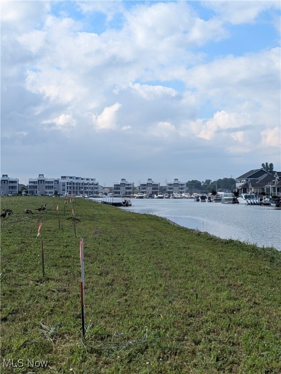 Marblehead Estates & Yacht Club - Land